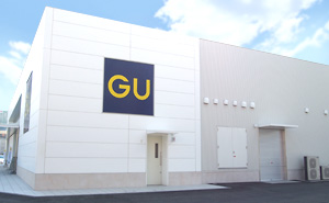 GU 岡崎コムタウン店